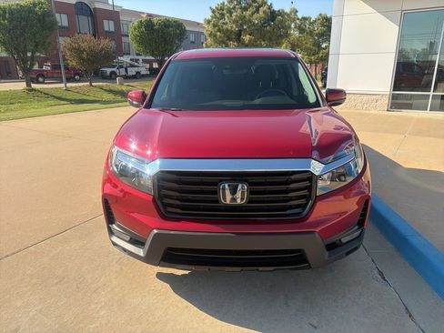 Used 2023 Honda Ridgeline RTL-E image 3