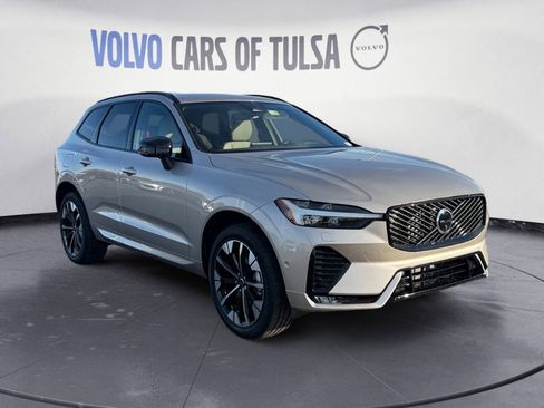 New 2026 Volvo XC60 B5 Plus w/ Protection Package Premier image 7