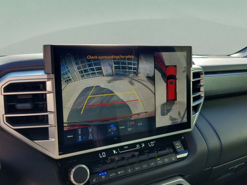 Certified 2025 Toyota Sequoia Platinum AWD/4WD image 7