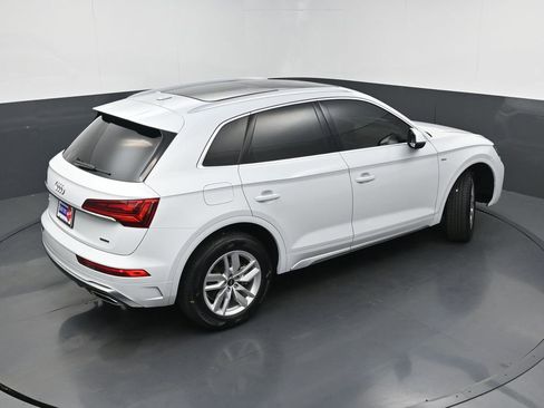 Used 2023 Audi Q5 2.0T Premium w/ Convenience Package AWD/4WD image 35