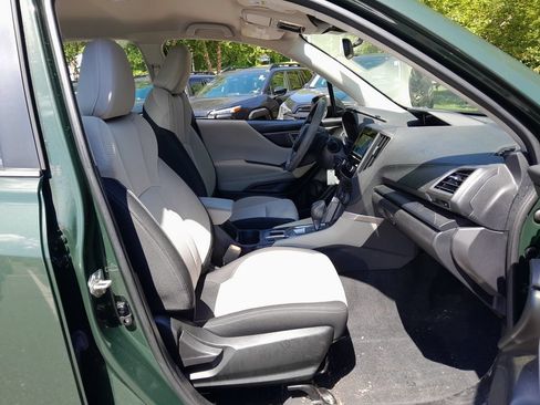 Used 2023 Subaru Forester AWD/4WD image 36