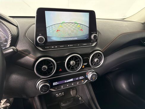 Used 2022 Nissan Sentra SR w/ Electronics Package FWD image 11