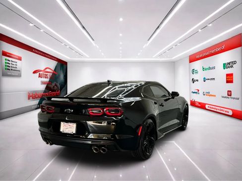 Used 2021 Chevrolet Camaro LT image 8