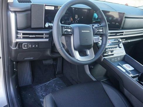 New 2026 Hyundai Santa Fe SE FWD image 9