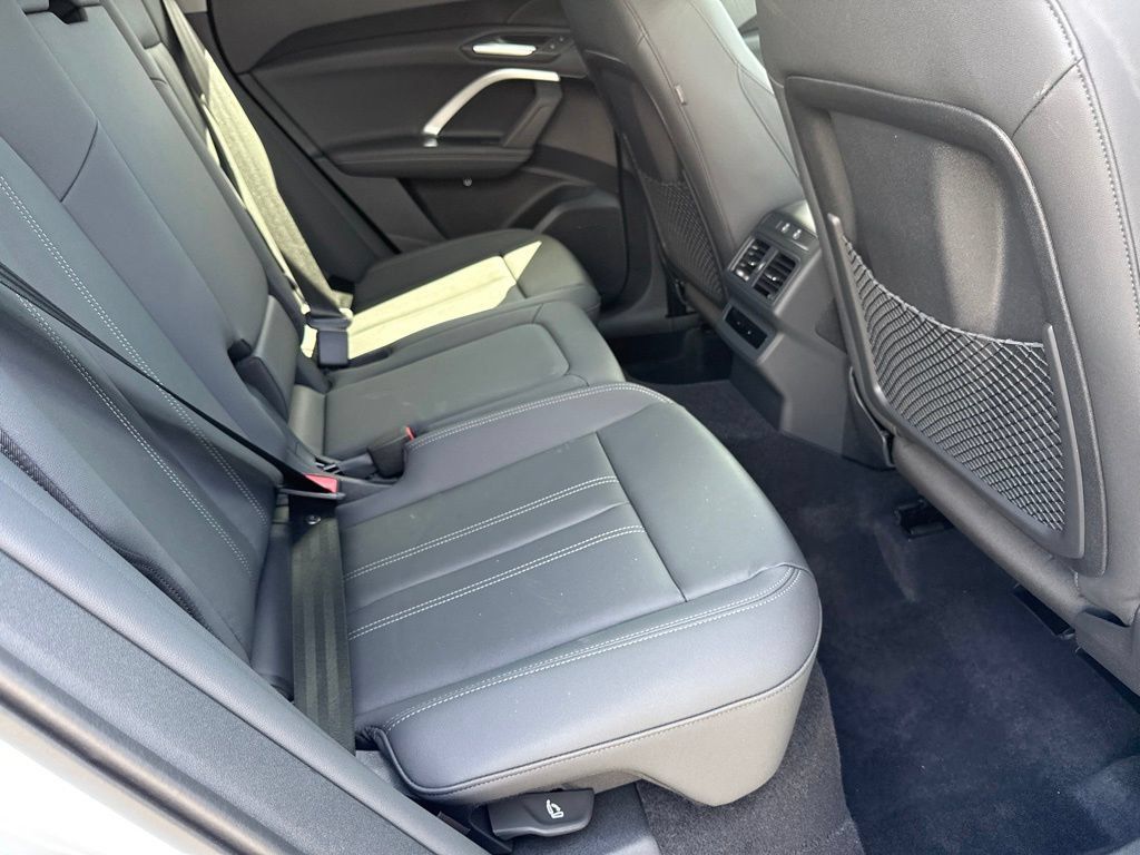 New 2026 Audi Q5 Premium AWD/4WD image 21