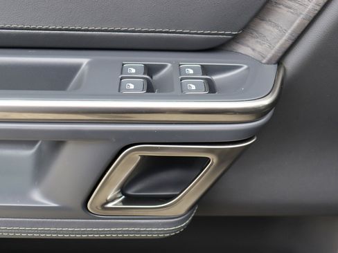 Used 2023 Rivian R1S Adventure image 26