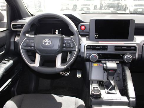 New 2026 Toyota 4Runner TRD Sport AWD/4WD image 2