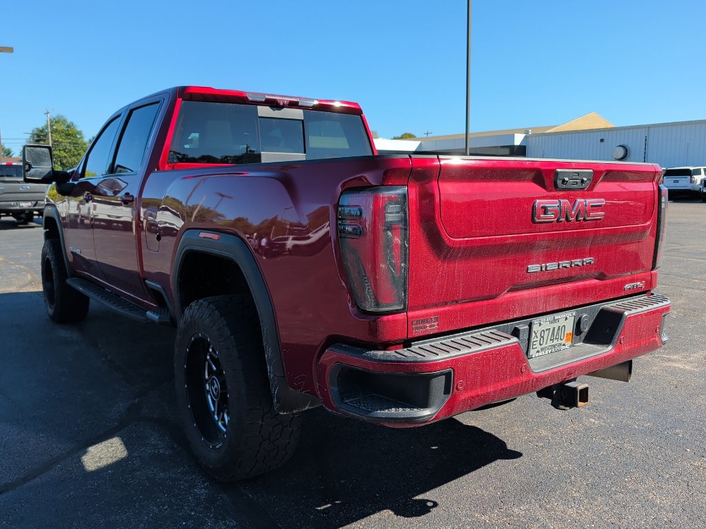 Used 2024 GMC Sierra 2500 AT4 w/ AT4 Premium Plus Package AWD/4WD image 7