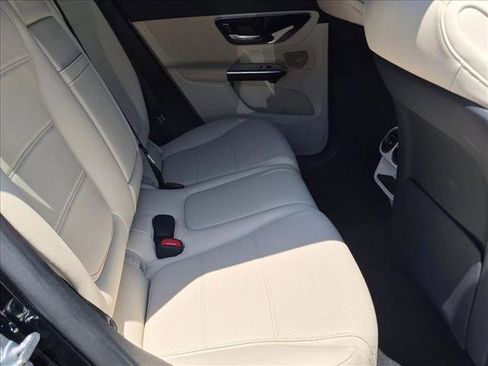 Certified 2026 Mercedes-Benz GLC 300 image 17