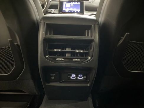 Used 2024 Jeep Grand Cherokee Altitude AWD/4WD image 73
