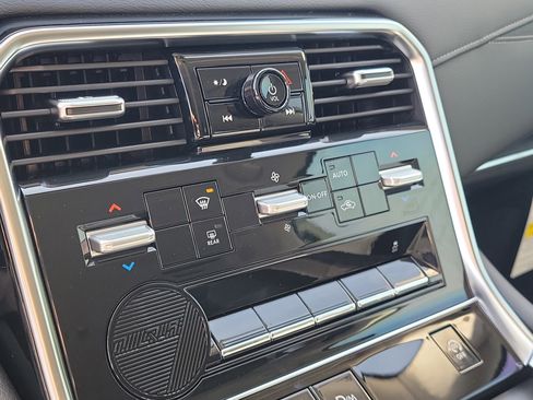 New 2026 Nissan Armada SV image 29