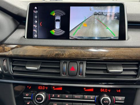 Used 2018 BMW X5 xDrive35d w/ M Sport Package image 9