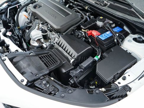 Used 2025 Honda Civic LX image 36