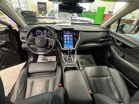 Used 2023 Subaru Outback Touring XT AWD/4WD image 4