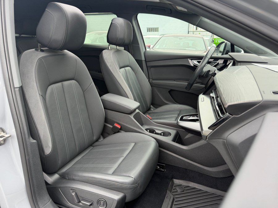 Used 2023 Audi Q4 e-tron Prestige w/ Black Optic Package AWD/4WD image 30