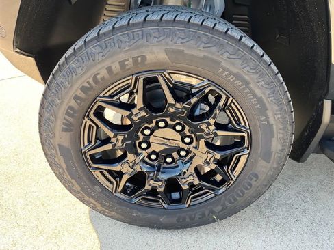 New 2026 GMC Hummer EV SUV image 27