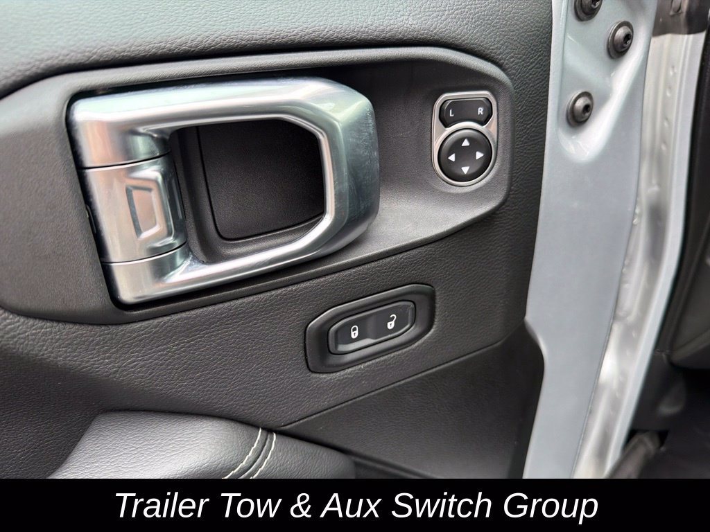 Certified 2023 Jeep Wrangler Unlimited Sahara w/ Cold Weather Group AWD/4WD image 14