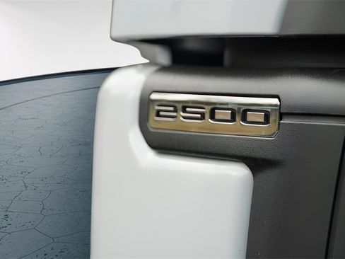 New 2026 GMC Sierra 2500 Denali w/ Denali Reserve Package image 11