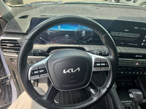 Used 2023 Kia Telluride SX Prestige AWD/4WD image 12
