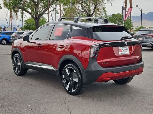 Used 2025 Nissan Kicks SR image 9
