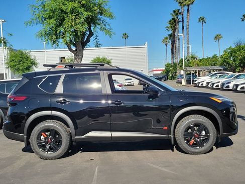 New 2026 Nissan Rogue SV AWD/4WD image 7