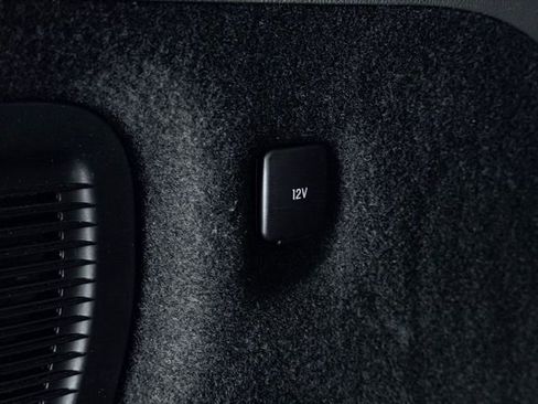 Used 2022 Lincoln Corsair AWD w/ Premium Package image 13