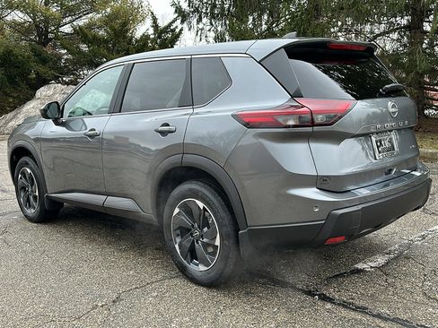 New 2026 Nissan Rogue SV w/ Cold Weather Package AWD/4WD image 5