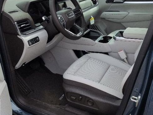 New 2026 GMC Terrain Denali AWD/4WD image 9