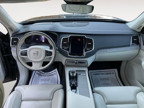 Certified 2023 Volvo XC90 B6 Ultimate w/ Lounge Package image 10