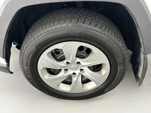 Used 2020 Toyota RAV4 LE w/ All Weather Liner Package AWD/4WD image 11