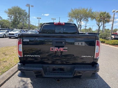Used 2017 GMC Canyon Denali image 5