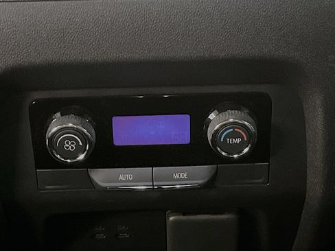 Used 2025 Chevrolet Traverse Z71 w/ Driver Confidence Package AWD/4WD image 25