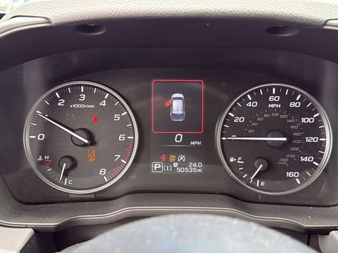 Used 2024 Subaru Crosstrek 2.0i Premium AWD/4WD image 16