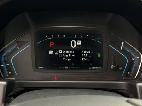 Certified 2024 Honda Odyssey EX-L image 32