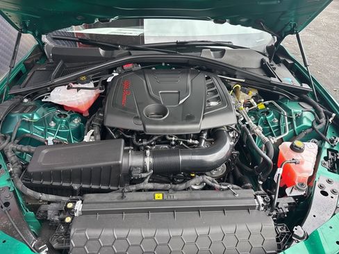New 2025 Alfa Romeo Giulia AWD w/ Driving Assist Package image 25
