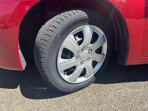 Used 2014 Nissan Sentra S FWD image 28