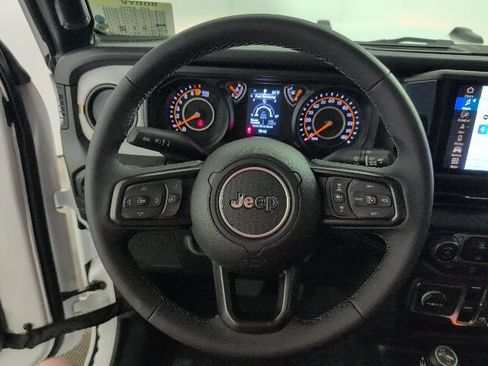 New 2025 Jeep Gladiator Sport AWD/4WD image 14