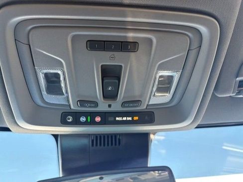 Used 2025 Chevrolet Silverado 2500 LTZ w/ LTZ Texas Edition AWD/4WD image 15