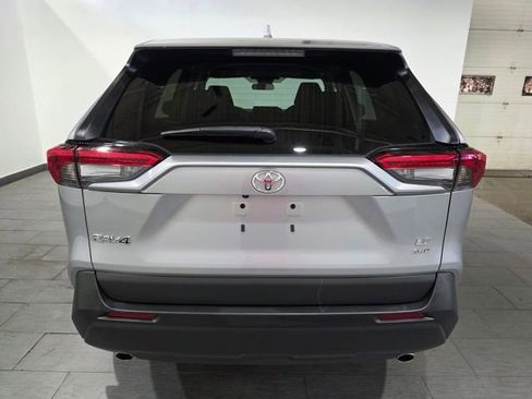 Used 2024 Toyota RAV4 LE image 4