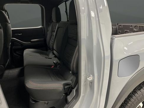 Used 2023 Nissan Frontier PRO-4X w/ Pro Convenience Package image 29