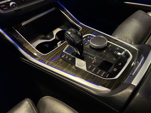 Used 2021 BMW X7 xDrive40i w/ M Sport Package image 20