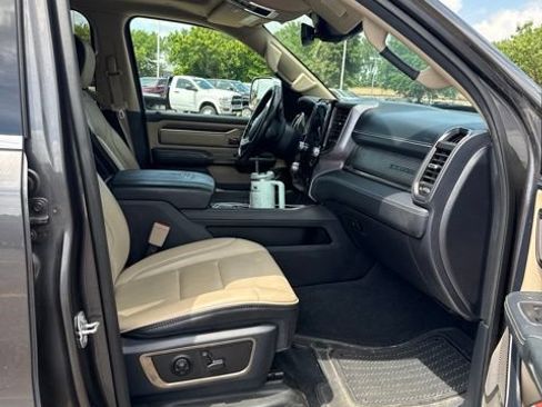 Used 2019 RAM 1500 Limited AWD/4WD image 8