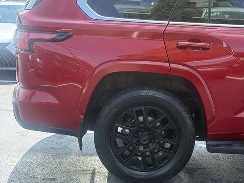 Certified 2023 Toyota Sequoia SR5 image 10