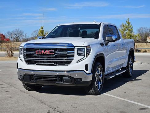 New 2026 GMC Sierra 1500 SLT w/ SLT Premium Package image 2