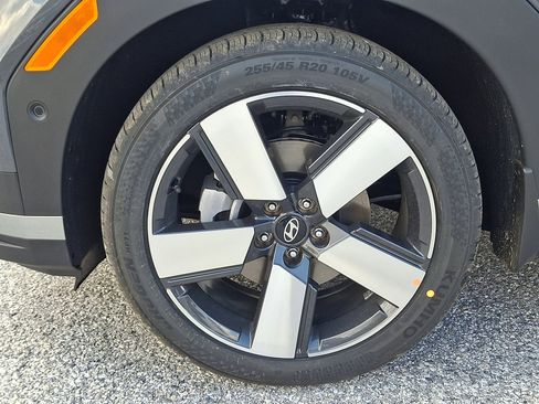 New 2026 Hyundai Santa Fe Limited image 18