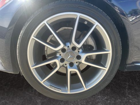 Used 2020 Mercedes-Benz C 300 Sedan image 9