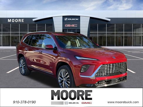 Used 2025 Buick Enclave Avenir w/ Super Cruise Package image 1