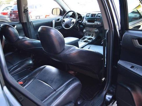Used 2012 Toyota Highlander AWD image 52