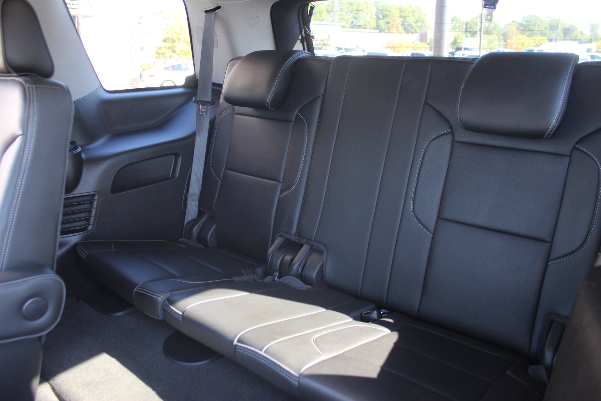 Used 2018 GMC Yukon Denali w/ Denali Ultimate Package RWD image 30