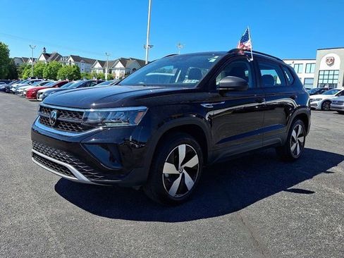 Used 2024 Volkswagen Taos S AWD/4WD image 3